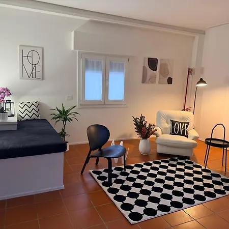 Casa Iab بيت ضيافة أريتسو